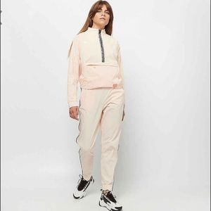 ⚽️ Nike DRI FIT zip on zip off soccer pants ⚽️